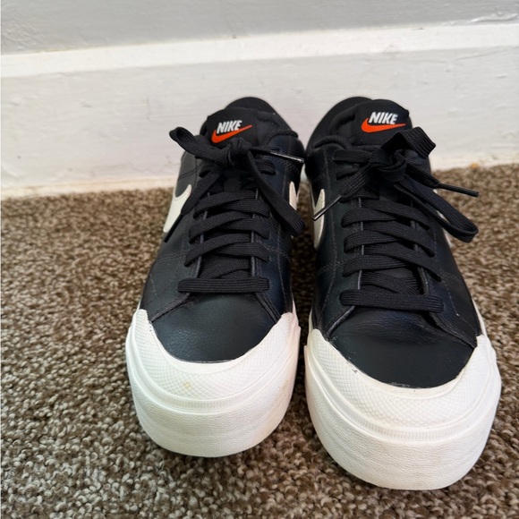 Nike Court Legacy Lift Black White Platform DM7590-001 Size 8 - Picture 2 of 7